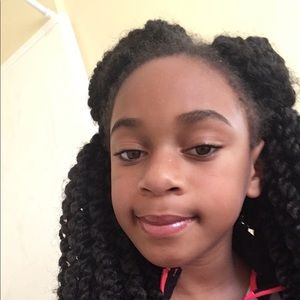 Meet your Posher, Destiny